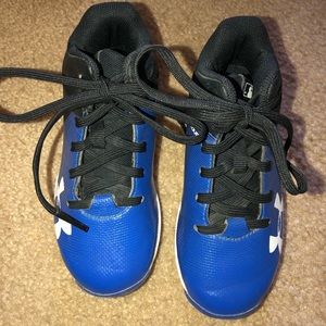 Toddler baseball cleats